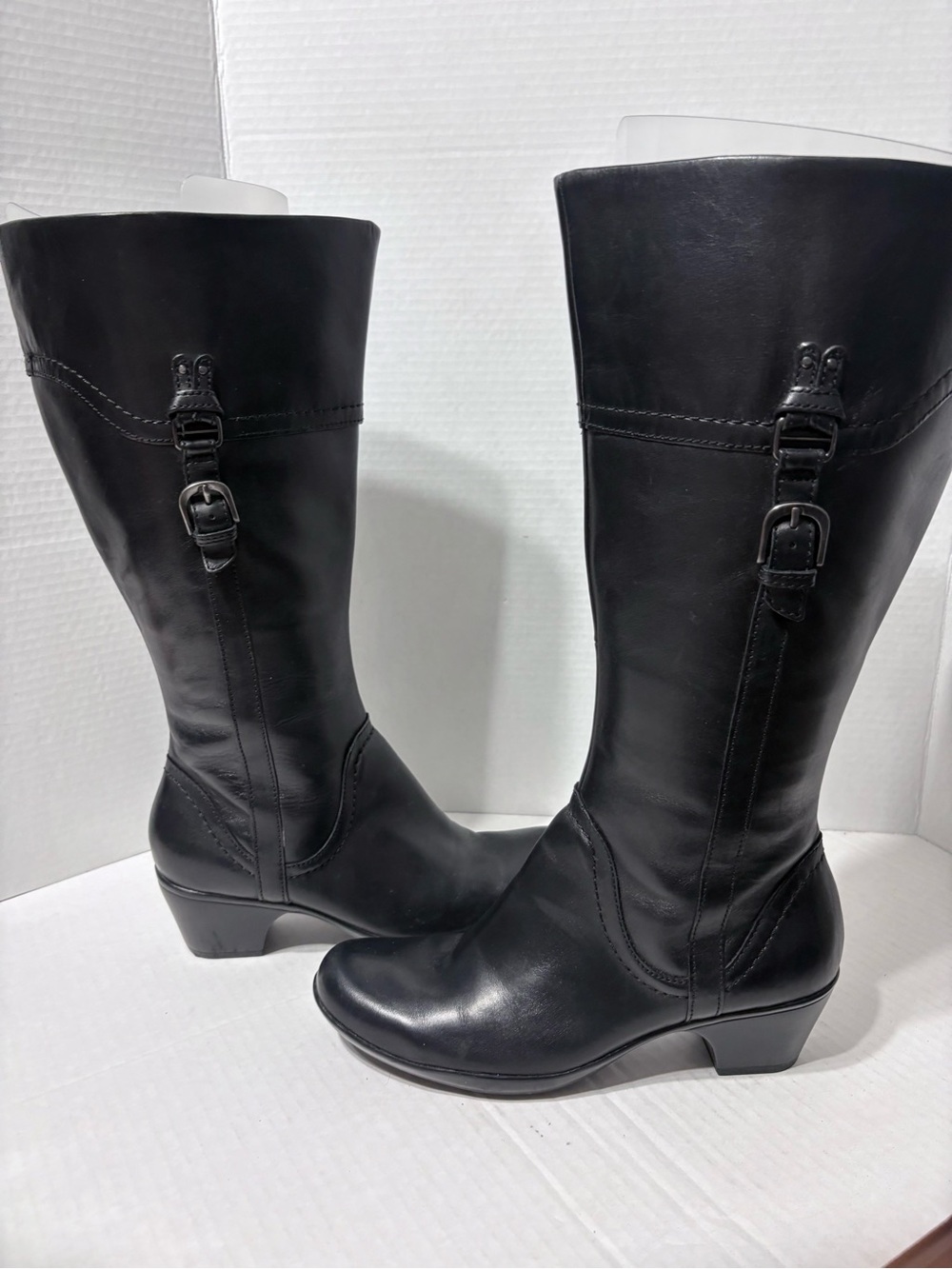 Clarks  Wide Calf Soft Black Leather Riding Boots Ingalls Vicky 8.5W